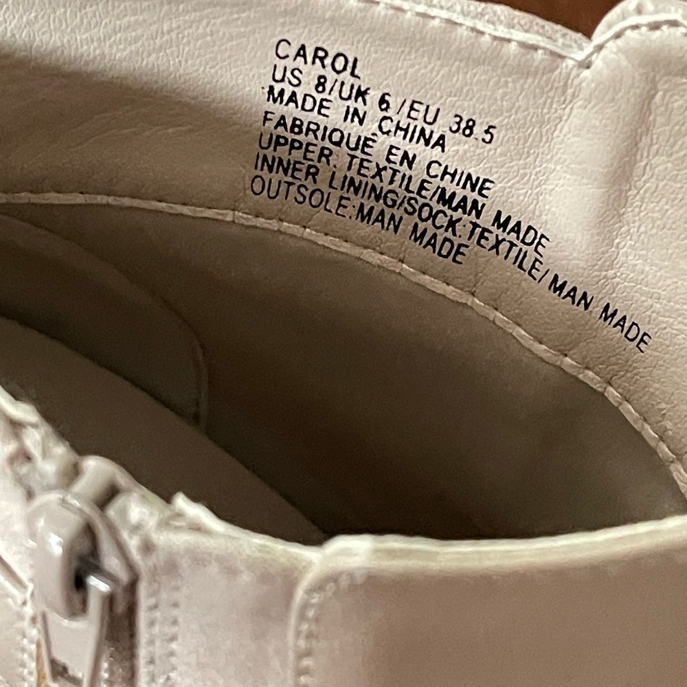 Carol Block Heeled Bootie, Eggshell Color, Size 8 - image 4